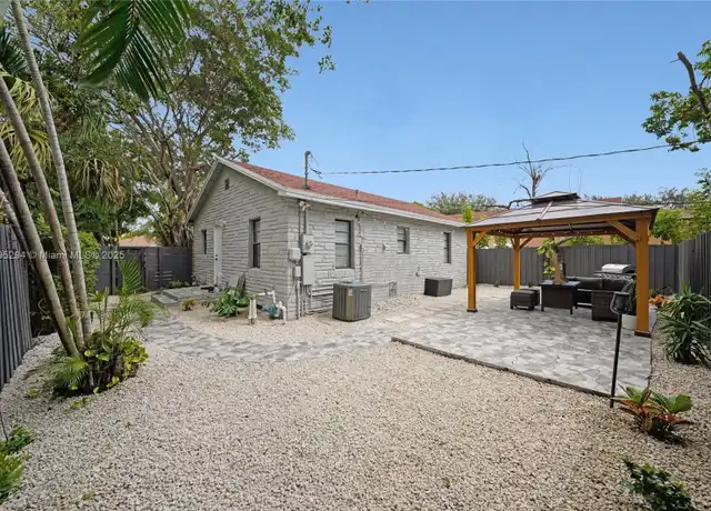 Property at 2314 Liberty St, Hollywood, FL, 33020, 3 beds, 1 bath, [object Object]