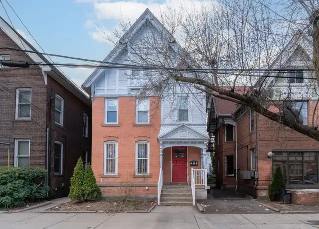 Property at 22 Lynwood Pl Unit 1st Floor, New Haven, CT, 06511, 2 beds, 1 bath, [object Object]