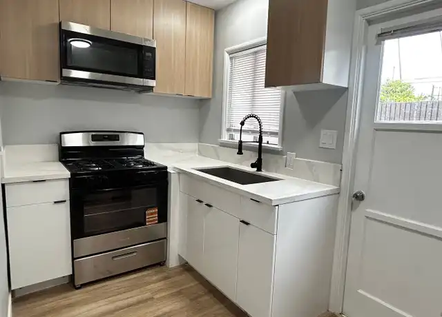 Property at 924 Termino Ave Unit 934 02, Long Beach, CA, 90804, 1 bed, 1 bath, [object Object]
