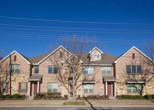 Property at 528 S Greenville Ave, Richardson, TX, 75081, 2 beds, 2.5 baths, [object Object]