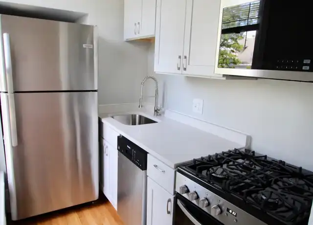 Property at 321 Union St Unit 7, New Bedford, MA, 02740, 1 bed, 1 bath, [object Object]