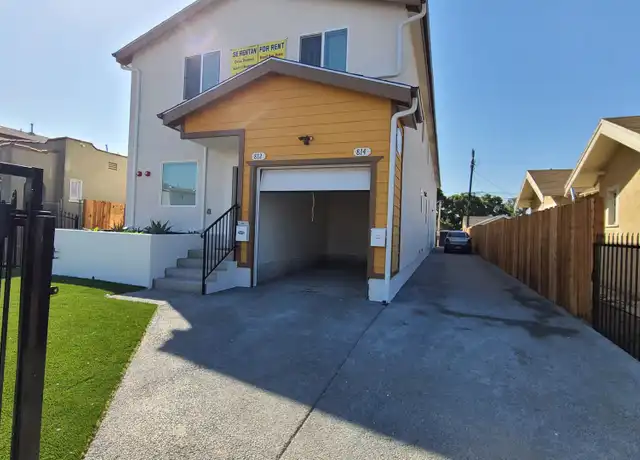 Property at 812 E 76th Pl Unit 76(814B), Los Angeles, CA, 90001, 5 beds, 3 baths, [object Object]