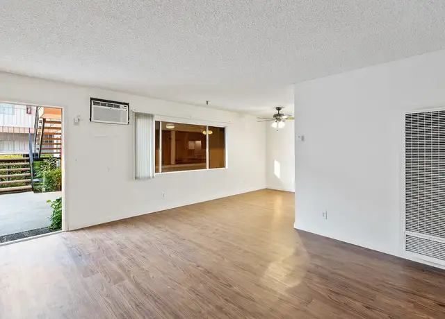 Photo of 17818 Woodruff Ave, Bellflower, CA 90706