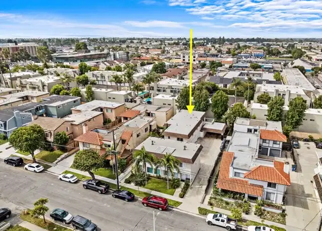 Property at 17661 Van Buren Ln Unit D, Huntington Beach, CA, 92647, 3 beds, 1.5 baths, [object Object]