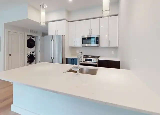 Property at 124 Highland Ave #101, Somerville, MA, 02143, 0 beds, 1 bath, [object Object]