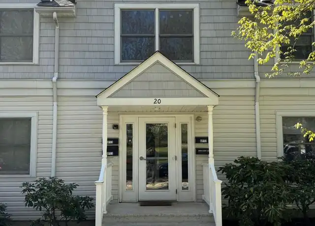 Property at 20 W Franklin Ave, Pennington, NJ, 08534, 2 beds, 1 bath, [object Object]