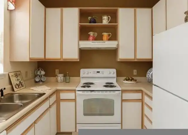 Property at 3800 Dry Brook Rd, Charlotte, NC, 28269, 2 beds, 2 baths, [object Object]