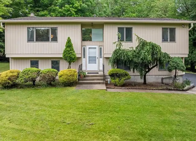 Property at 60 Smith Hill Rd, Airmont, NY, 10952, 4 beds, 3 baths, [object Object]