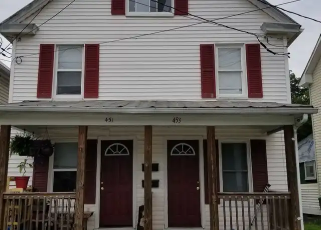 Property at 451 W 5th St Unit 451Fifth, Waynesboro, PA, 17268, 2 beds, 1 bath, [object Object]
