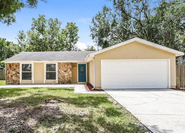 Property at 719 Herlong Ct, Brandon, FL, 33511, 3 beds, 2 baths, [object Object]