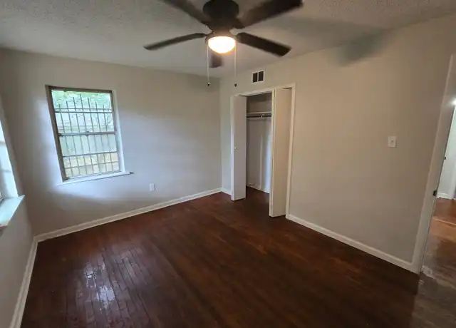 Property at 2307 S Harrison St, Little Rock, AR, 72204, 3 beds, 2 baths, [object Object]