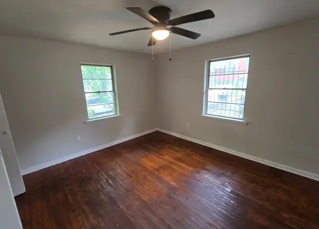 Property at 2307 S Harrison St, Little Rock, AR, 72204, 3 beds, 2 baths, [object Object]