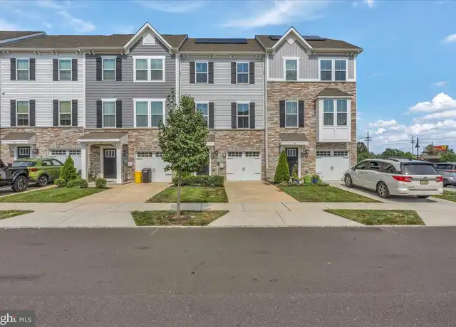 Property at 103 Kohlmyer Dr, Pennsauken, NJ, 08110, 3 beds, 2.5 baths, [object Object]