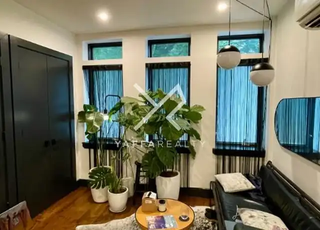 Property at 812 Saint Johns Pl Unit 1F, Brooklyn, NY, 11216, 1 bed, 1.5 baths, [object Object]