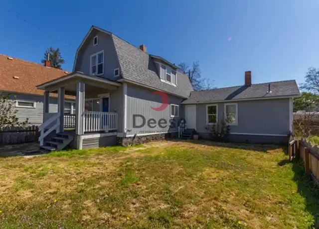 Property at 1414 N Cedar St, Spokane, WA, 99201, 3 beds, 2 baths, [object Object]