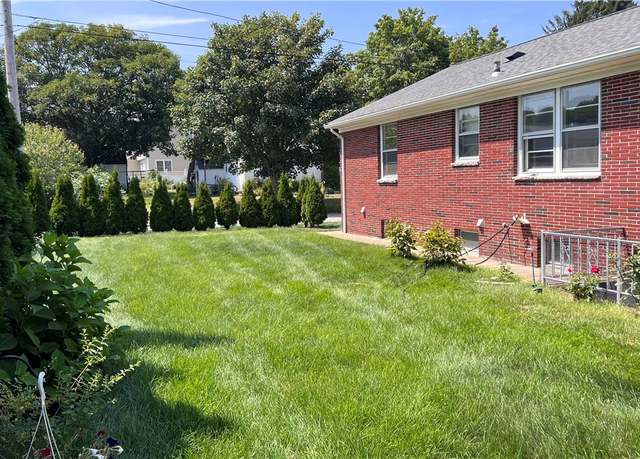 Photo of 91 Cannon St, Cranston, RI 02920