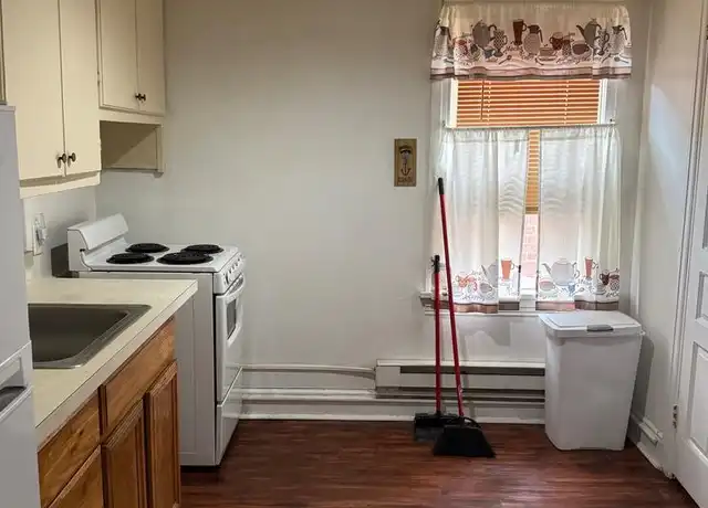 Property at 727 Linden Ave Unit 3, York, PA, 17404, 1 bed, 1 bath, [object Object]