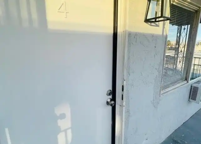 Property at 245 W Philadelphia Ave, Las Vegas, NV, 89102, 1 bed, 1 bath, [object Object]
