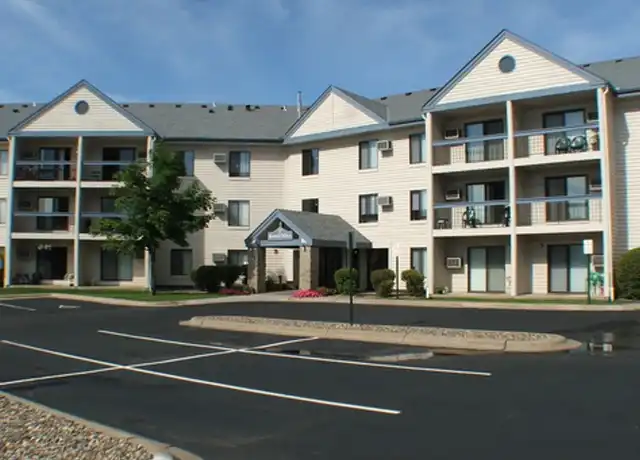 Property at City Gables - 1611 Pleasant St, Lauderdale, MN, 55108, 2 beds, 1-2 bath, [object Object]