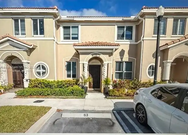 Property at 2367 SE 10th St Unit 2367, Homestead, FL, 33035, 3 beds, 2.5 baths, [object Object]