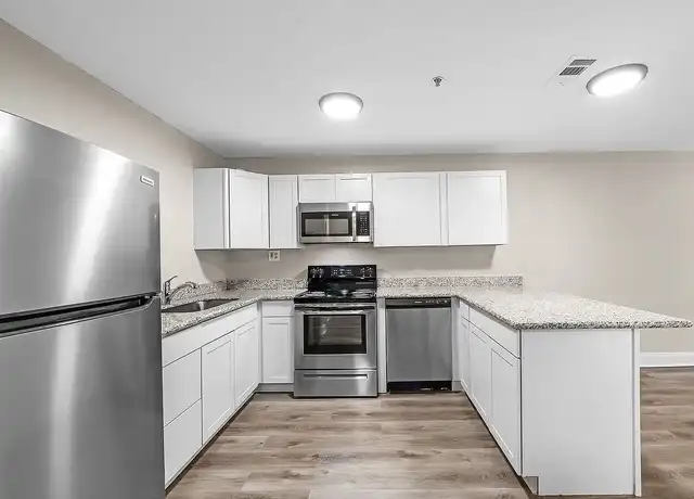 Property at Destin Apartments - 100 Calhoun Ave, Destin, FL, 32541, 1-2 bed, 1-2.5 bath, [object Object]