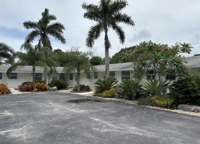 Property at 1211 16th Ave N Unit 5, Lake Worth Beach, FL, 33460, 1 bed, 1 bath, [object Object]