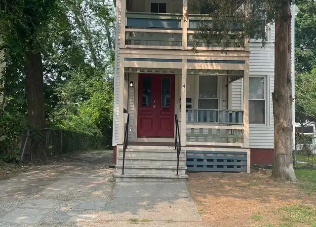 Property at 41 Clarendon St Unit 2, Springfield, MA, 01109, 5 beds, 1.5 baths, [object Object]