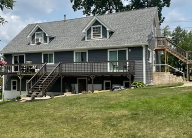 Property at 26244 W Lake Ave Unit 2, Antioch, IL, 60002, 2 beds, 1 bath, [object Object]