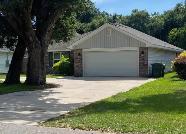 Property at 5188 Regalo Dr, Pensacola, FL, 32526, 3 beds, 2 baths, [object Object]