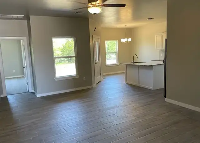 Photo of 9891 Barrington Ave, Edmond, OK 73025