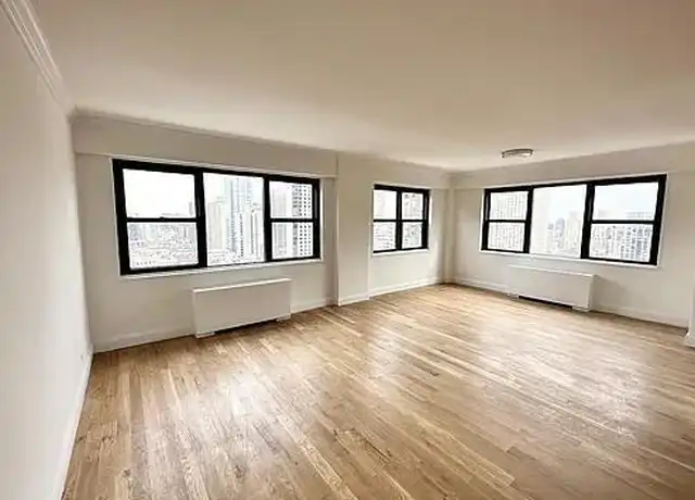 Property at 305 E 86th St Unit 19NE, New York, NY, 10028, 3 beds, 2 baths, [object Object]