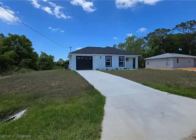 Property at 339 E Waterway Ave NW, Lake Placid, FL, 33852, 3 beds, 2 baths, [object Object]