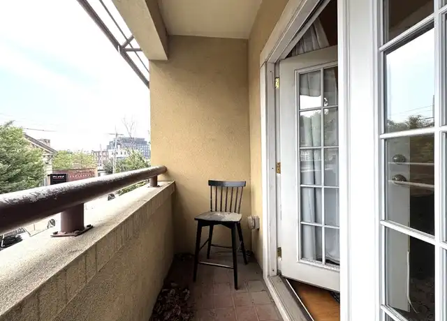 Property at 22 Bow St Unit 2, Somerville, MA, 02143, 1 bed, 1 bath, [object Object]