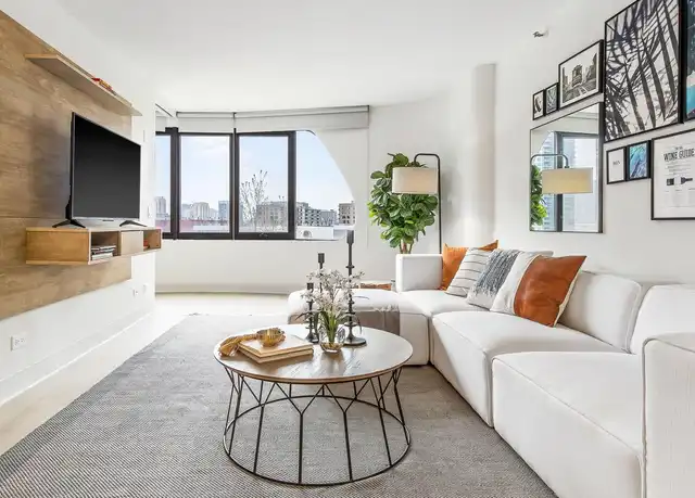 Property at 802 S Wells St Unit 1424, Chicago, IL, 60607, 1 bed, 1 bath, [object Object]