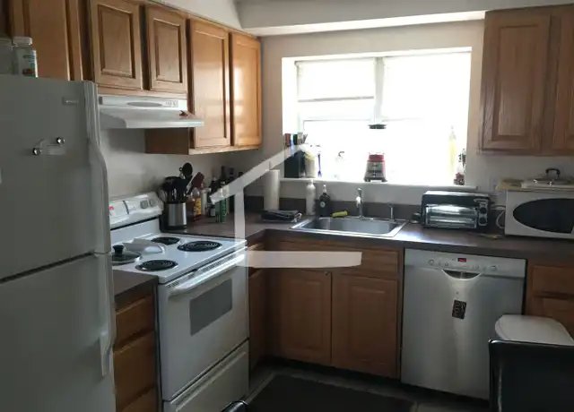 Property at 313 Summit Ave, Boston, MA, 02135, 2 beds, 1 bath, [object Object]