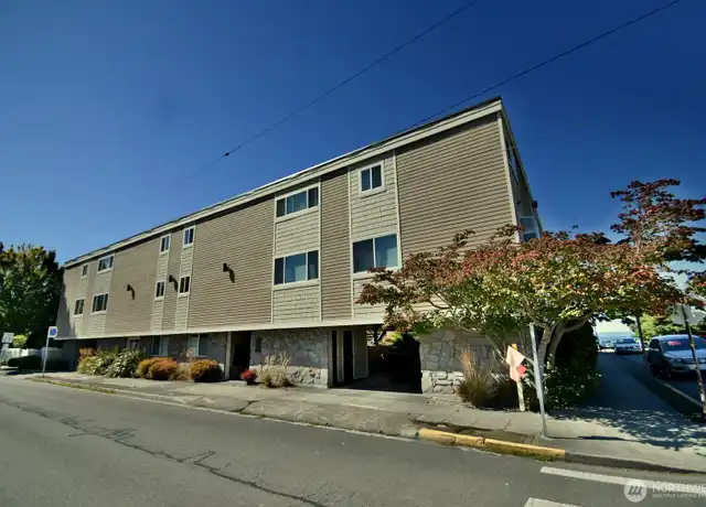 Property at 233 3rd Ave N #7, Edmonds, WA, 98020, 2 beds, 1.5 baths, [object Object]