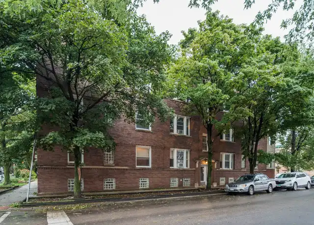 Property at 3221 N Leavitt St Unit 3, Chicago, IL, 60618, 2 beds, 1 bath, [object Object]