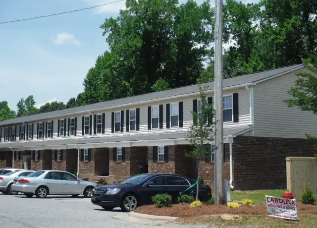 Property at 3198 Williams Rd #4, Greenville, NC, 27834, 2 beds, 1.5 baths, [object Object]