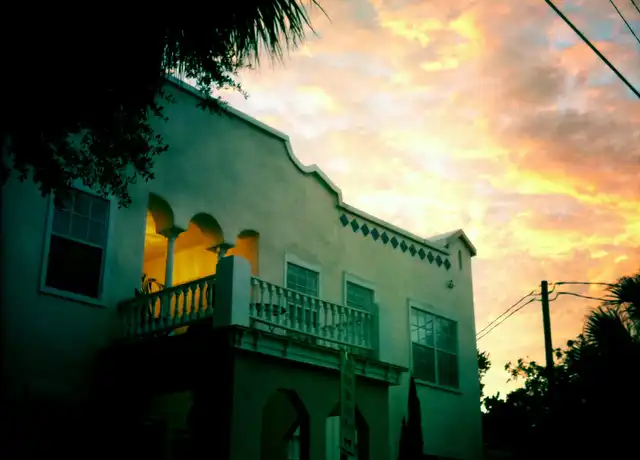 Property at 407 S Melville Ave Unit 10, Tampa, FL, 33606, 1 bed, 1 bath, [object Object]