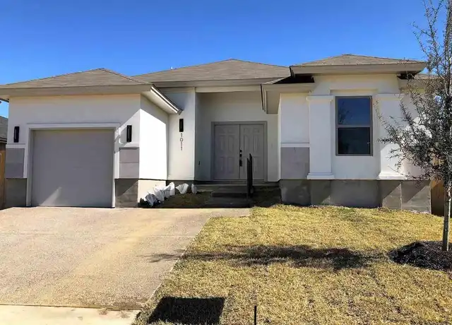 Property at 1011 La Muralla St, Laredo, TX, 78046, 3 beds, 2 baths, [object Object]