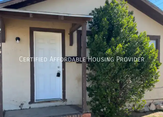 Property at 2105 Avenue T Unit A, Lubbock, TX, 79411, 1 bed, 1 bath, [object Object]