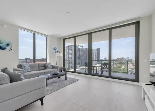 Property at 536 4th Ave S, Saint Petersburg, FL, 33701, 2 beds, 2.5 baths, [object Object]