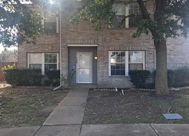 Property at 7938 Christian Ct, Dallas, TX, 75237, 3 beds, 2.5 baths, [object Object]