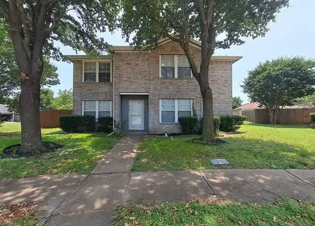 Property at 7938 Christian Ct, Dallas, TX, 75237, 3 beds, 2.5 baths, [object Object]