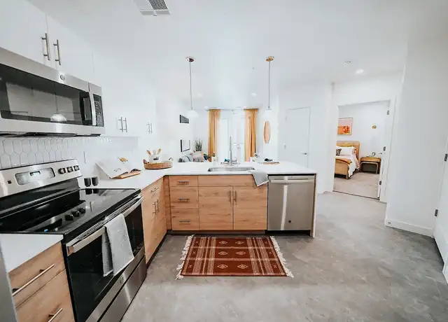 Property at Regius Square Apartments - 33 S 600 E, Salt Lake City, UT, 84102, 1 bed, 1 bath, [object Object]