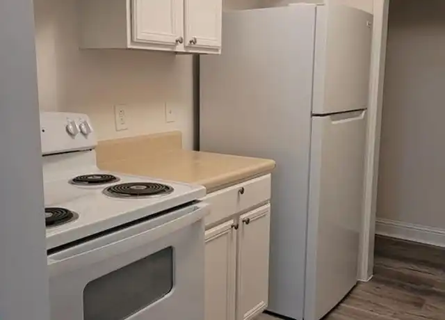Property at 1895 Clinton Rd Unit C-110, Macon, GA, 31211, 2 beds, 2 baths, [object Object]