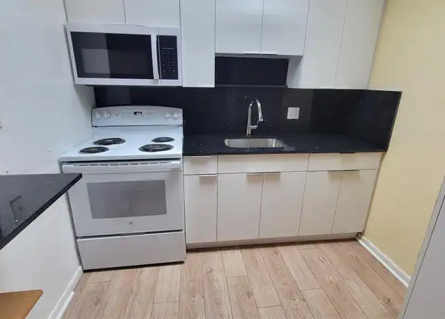 Property at 151 SW 135th Ter Unit 203T, Pembroke Pines, FL, 33027, 2 beds, 1.5 baths, [object Object]