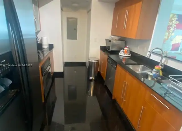 Property at 335 S Biscayne Blvd #607, Miami, FL, 33131, 2 beds, 2 baths, [object Object]