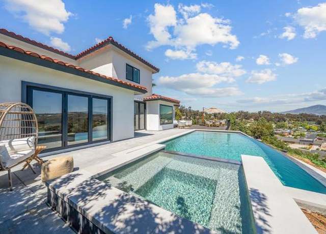 Photo of 3792 Vista Pt, Bonita, CA 91902
