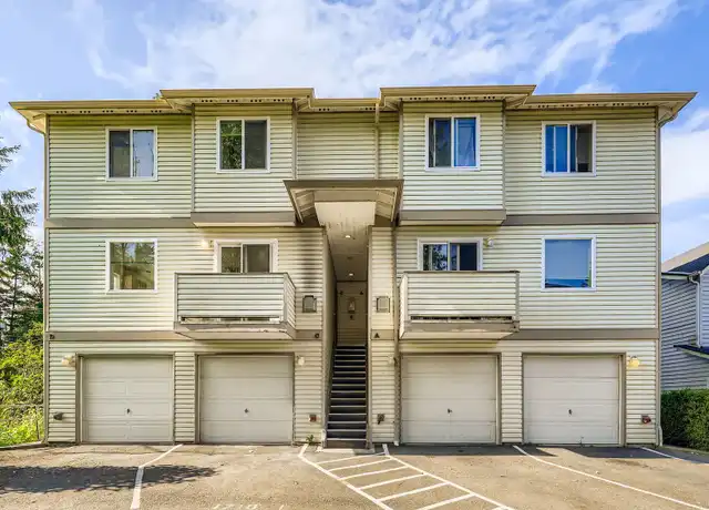Property at 1710 121st St SE Unit C, Everett, WA, 98208, 2 beds, 2 baths, [object Object]
